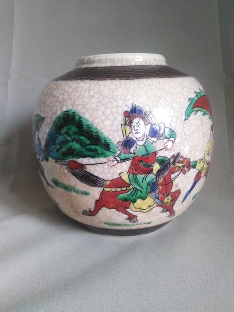 古玩陶瓷哥釉五彩刀馬人物戰(zhàn)將紋罐拍賣，當(dāng)前價(jià)格1999元