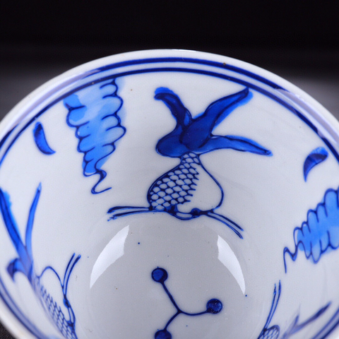 古玩陶瓷創外匯-青花海藻金魚杯十個拍賣，當前價格99元