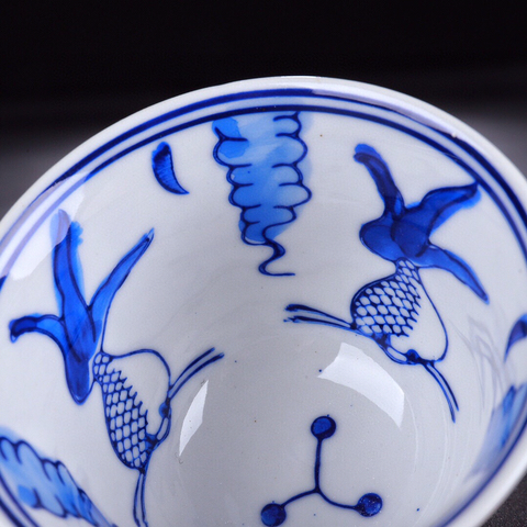 古玩陶瓷創外匯-青花海藻金魚杯十個拍賣，當前價格99元