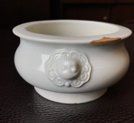 古玩陶瓷清：德化窯香爐拍賣，當前價格2200元