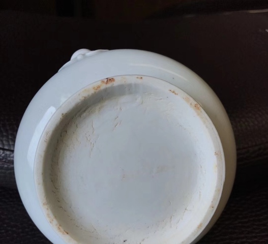 古玩陶瓷清：德化窯香爐拍賣，當前價格2200元