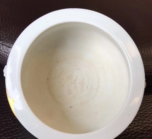 古玩陶瓷清：德化窯香爐拍賣，當前價格2200元