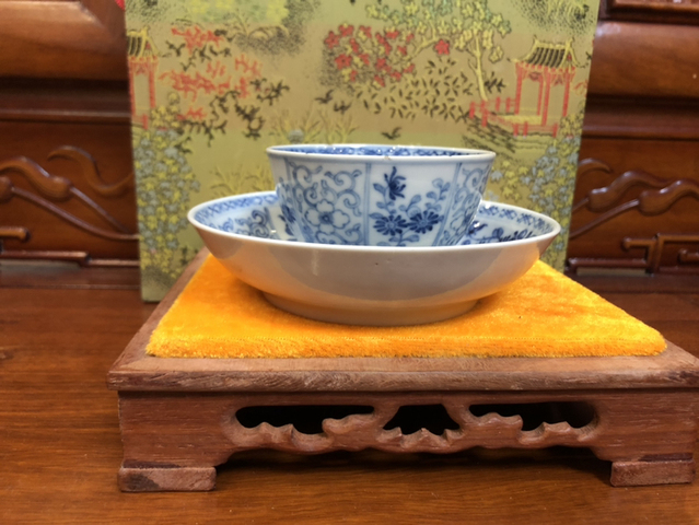 古玩陶瓷（精品）清中青花細路山水紋杯碟一套拍賣，當前價格1999元