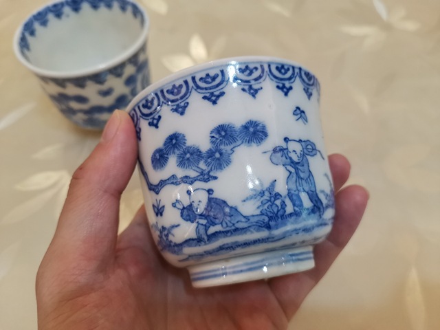 古玩陶瓷晚清民國嬰戲人物紋杯一對拍賣,當前價格1666元