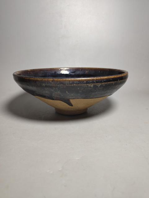 古玩陶瓷金元耀州瑪瑙紅釉大碗(黑玫瑰)拍賣,當前價格1200元