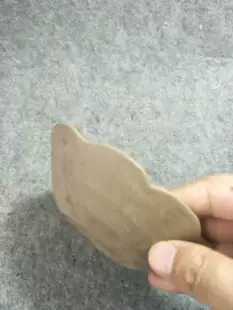 古玩陶瓷五代十國越窯青瓷黃釉花口盤拍賣，當前價格3999元