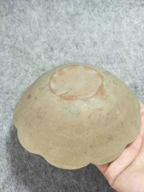 古玩陶瓷五代十國越窯青瓷黃釉花口盤拍賣，當前價格3999元