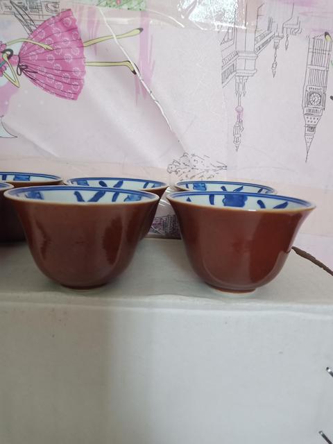 古玩陶瓷外醬釉內青花魚藻紋杯拍賣，當前價格99元