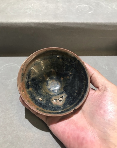 古玩陶瓷(宋代)建窯系黑釉窯變盞拍賣,當前價格1398元