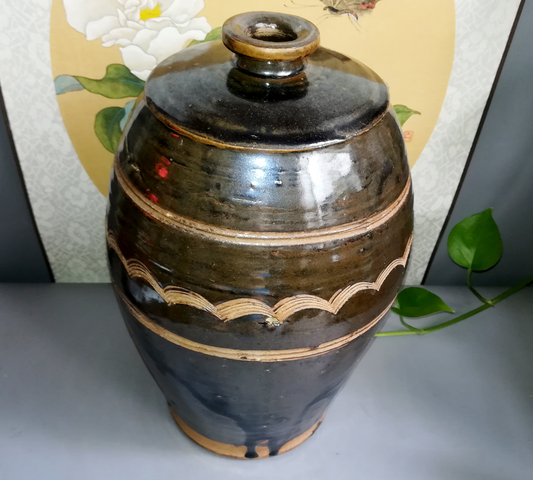 古玩陶瓷窯變釉刻花梅瓶拍賣,當(dāng)前價(jià)格2999元