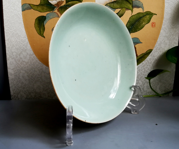 古玩陶瓷豆青釉盤拍賣,當(dāng)前價(jià)格666元