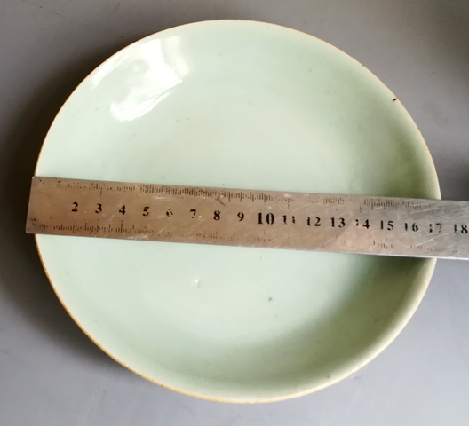 古玩陶瓷豆青釉盤拍賣,當(dāng)前價(jià)格666元