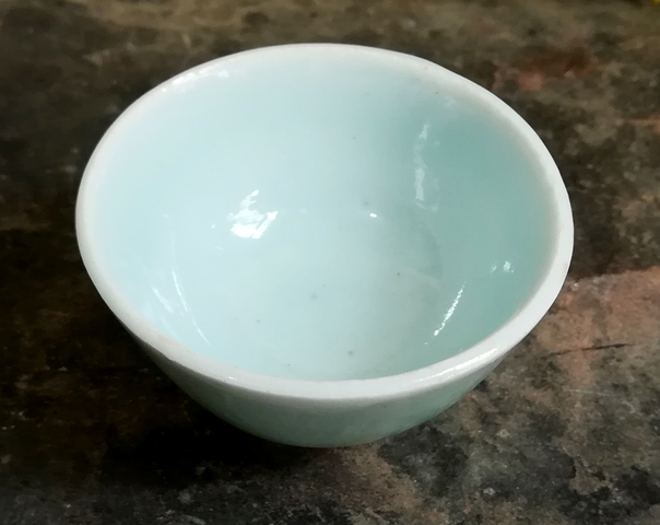 古玩陶瓷清中精美豆青釉杯拍賣，當(dāng)前價(jià)格666元