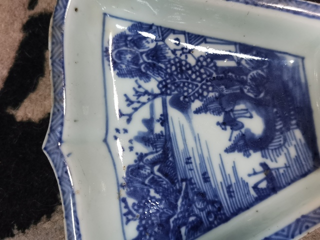 古玩陶瓷清中期 青花攢盤兩只拍賣,當前價格880元