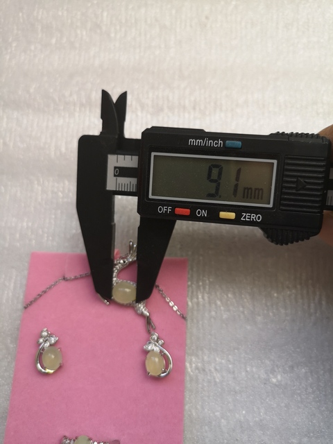 古玩玉器翡翠鑲嵌配飾拍賣，當前價格398元