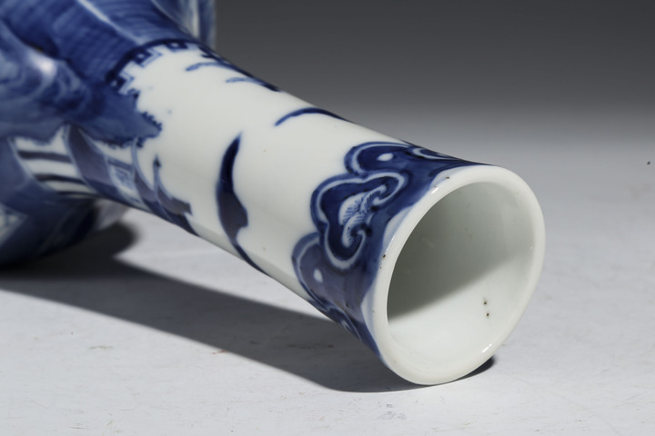 古玩陶瓷清晚·青花通景山水人物樓亭紋瓶拍賣，當(dāng)前價(jià)格9999元
