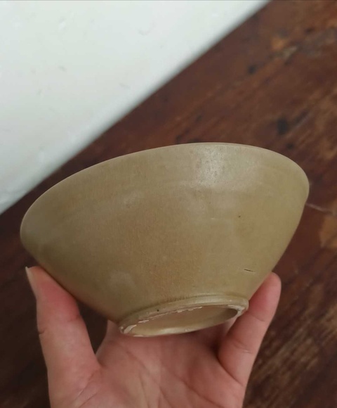 古玩陶瓷五代十國越窯黃釉斗笠盞拍賣，當前價格6666元