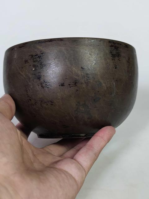 古玩雜項清代老黃銅缽式銅碗拍賣,當前價格3999元