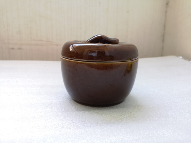 古玩陶瓷醬釉蓋缸拍賣,當(dāng)前價格298元