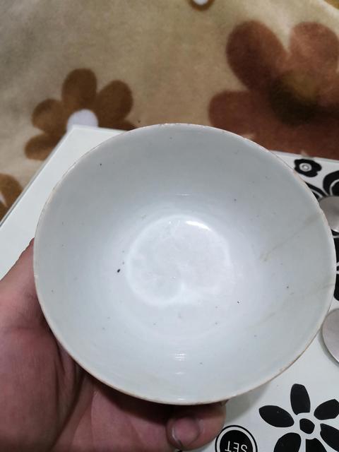 古玩陶瓷米黃地彩繪雙鳧紋碗拍賣,當前價格999元