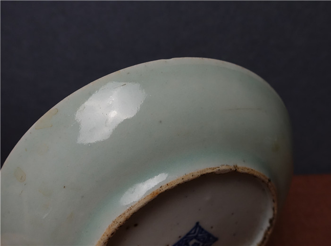 古玩陶瓷(清嘉慶)時期豆青釉盤拍賣,當前價格568元
