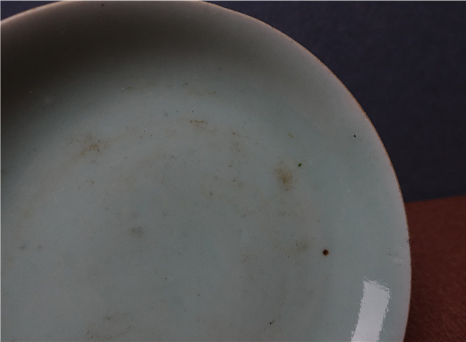 古玩陶瓷(清嘉慶)時期豆青釉盤拍賣,當前價格568元