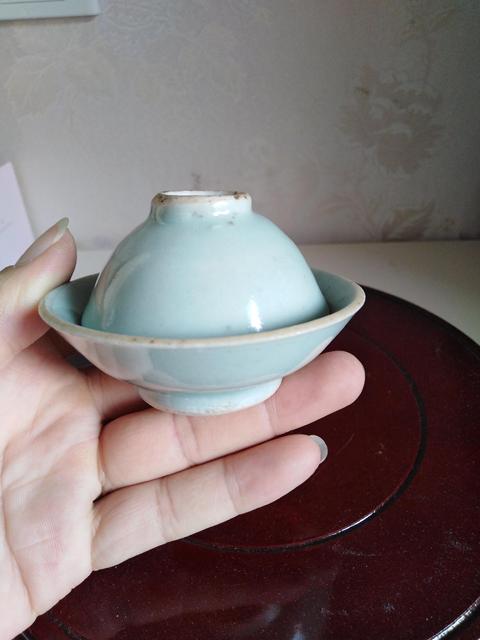 古玩陶瓷清中期豆青釉杯碟一套拍賣,當前價格999元