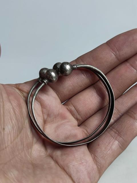 古玩雜項民國時期純銀刻花手鐲拍賣，當前價格999元