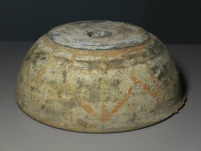 古玩陶瓷西晉七子彩繪仰蓮紋陶燈（少見）拍賣，當(dāng)前價(jià)格3999元