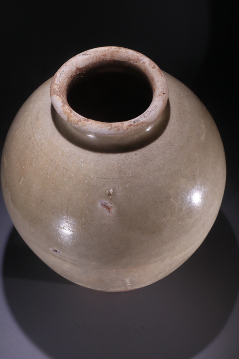 古玩陶瓷隋唐青釉鞏縣窯大罐拍賣，當前價格19999元
