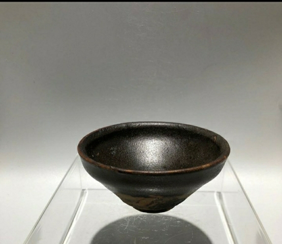 古玩陶瓷建窯系茶葉末釉盞拍賣，當前價格1999元