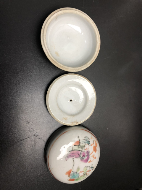 古玩陶瓷嬰戲紋粉彩蓋盒拍賣,當前價格1666元
