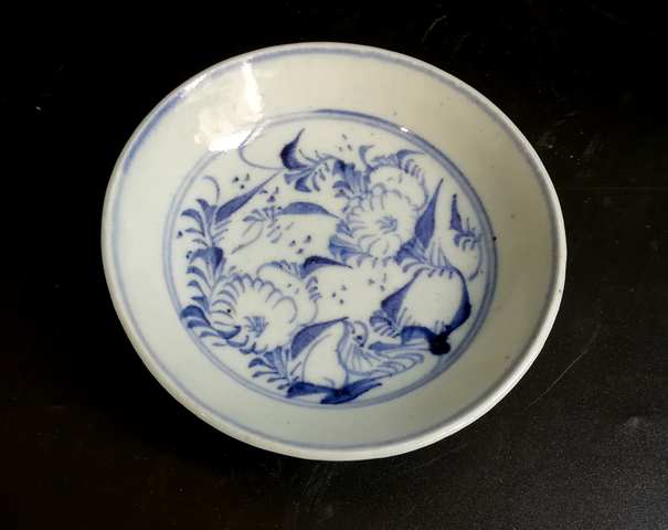 古玩陶瓷清早期花鳥紋青花盤拍賣，當前價格999元