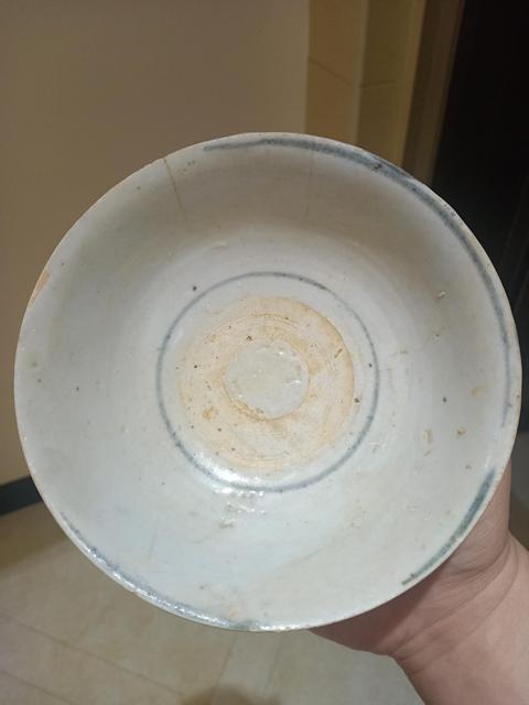 古玩陶瓷明代早期云花紋青花碗拍賣，當前價格1999元