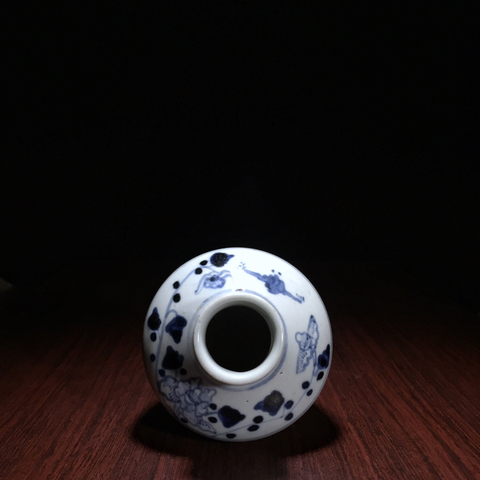 古玩陶瓷清中菊花紋青花罐（已保真）拍賣，當前價格3800元