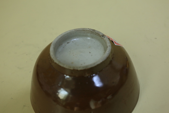 古玩陶瓷醬釉花卉紋碗拍賣,當前價格999元