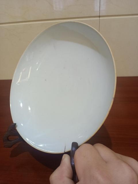 古玩陶瓷清早期順治甜白釉盤拍賣，當前價格3800元