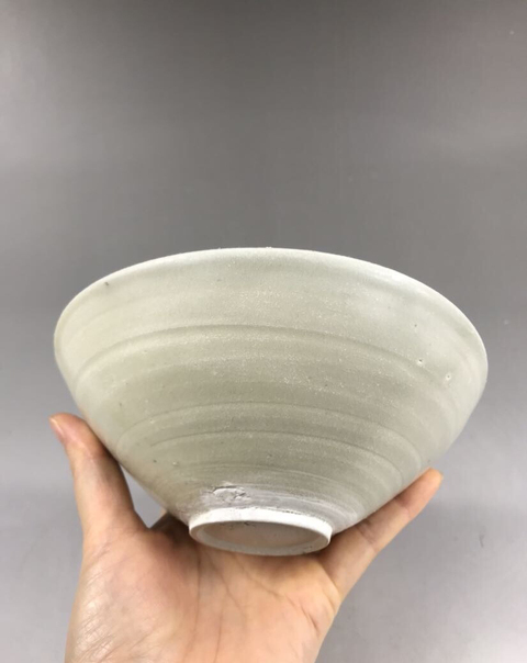 古玩陶瓷景德鎮(zhèn)窯系篦劃紋碗拍賣，當(dāng)前價(jià)格1800元