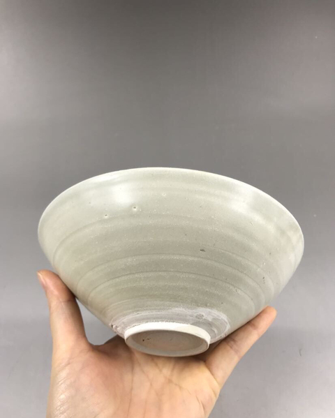 古玩陶瓷景德鎮(zhèn)窯系篦劃紋碗拍賣，當(dāng)前價(jià)格1800元