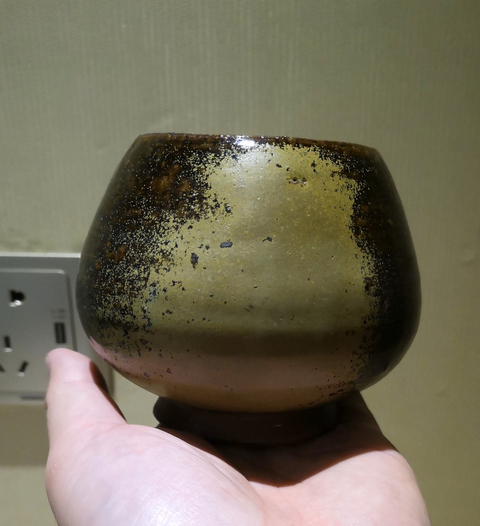 古玩陶瓷耀州窯系醬釉雞心罐拍賣,當前價格4500元