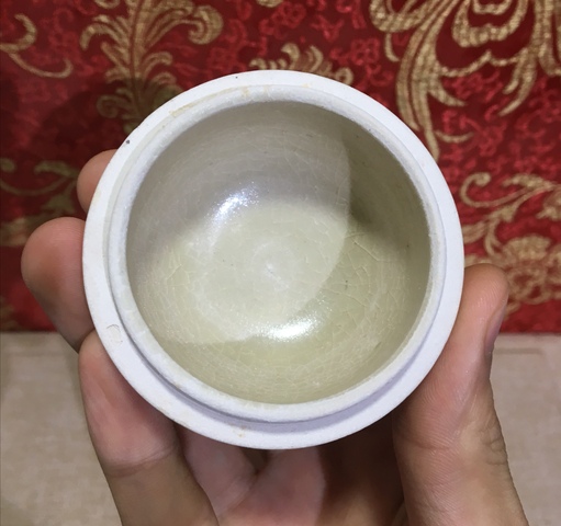 古玩陶瓷明早期青花花卉蓋盒拍賣，當前價格2666元