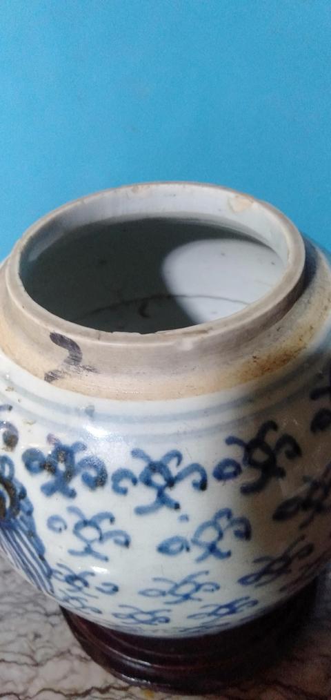 古玩陶瓷青花花卉紋蓋罐拍賣，當前價格2898元