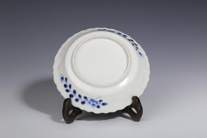 古玩陶瓷清代·青花花卉紋花口杯碟拍賣,當(dāng)前價格1999元