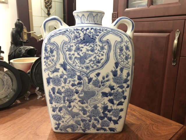 古玩陶瓷鳳凰鳥青花扁壺拍賣，當(dāng)前價(jià)格1200元