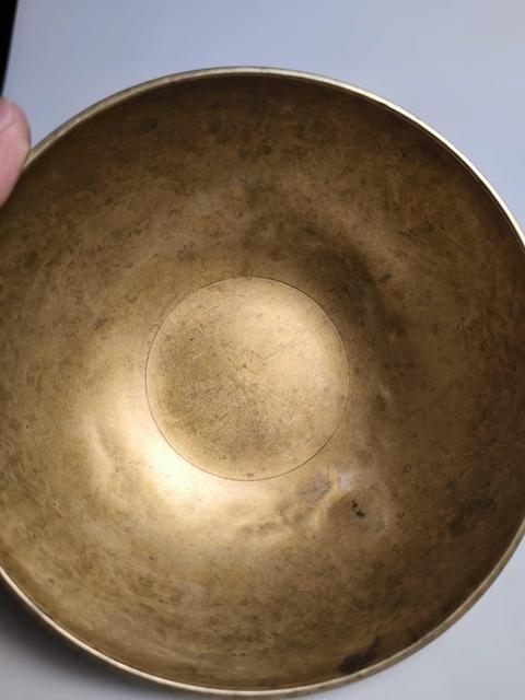 古玩雜項(xiàng)清末老黃銅缽式大碗拍賣，當(dāng)前價(jià)格1666元