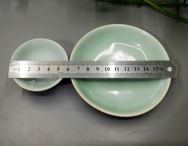 古玩陶瓷漂亮的豆青釉杯盤拍賣，當前價格999元