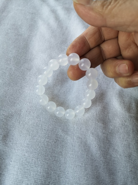 古玩玉器手串拍賣，當前價格220元