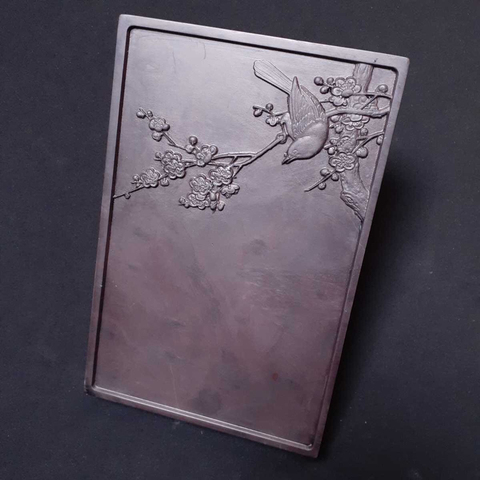 古玩雜項(xiàng)端硯喜上眉梢硯拍賣,當(dāng)前價(jià)格3000元