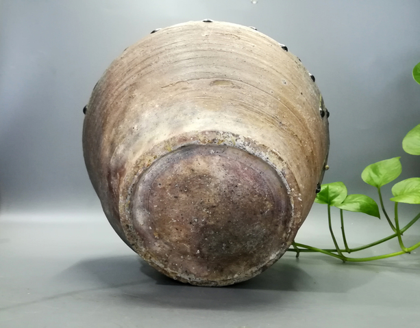 古玩陶瓷秦漢·青釉繩紋雙耳瓶拍賣,當前價格1200元