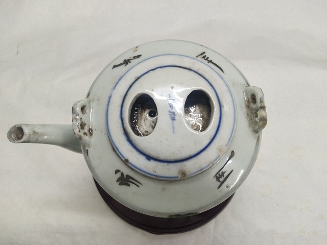 古玩陶瓷民國水彩山水紋茶壺拍賣,當前價格800元